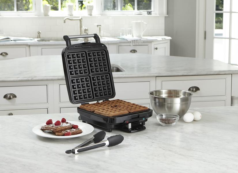 Cuisinart Waffle maker- Black (WAF-150XA)