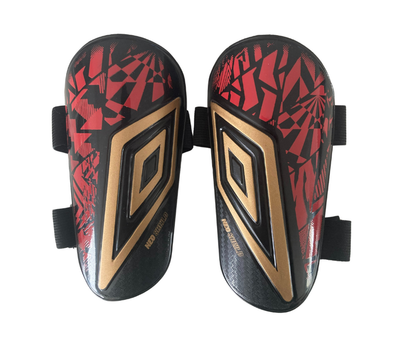 Umbro Neo Shield Guard w/ Calf Straps - JNR - XS / Xtra Small