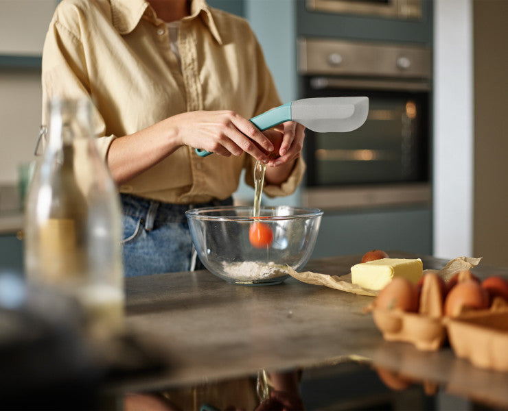 Joseph Joseph Duo Silicone Spatula with angled head