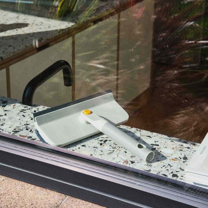 Joseph Joseph CleanTech 2-in-1 glass cleaning squeegee