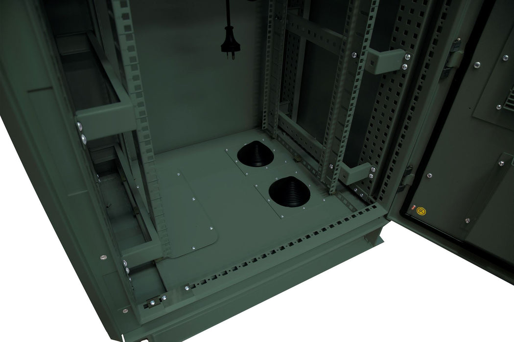 24RU Outdoor FreeStanding Cabinet. (800 x 800 x 24U) IP45 Rated