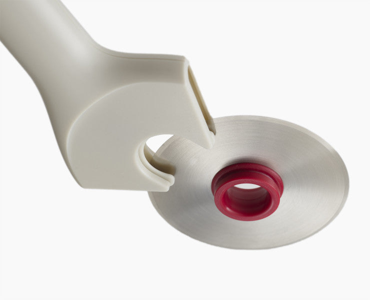 Joseph Joseph Ringo Pizza Wheel