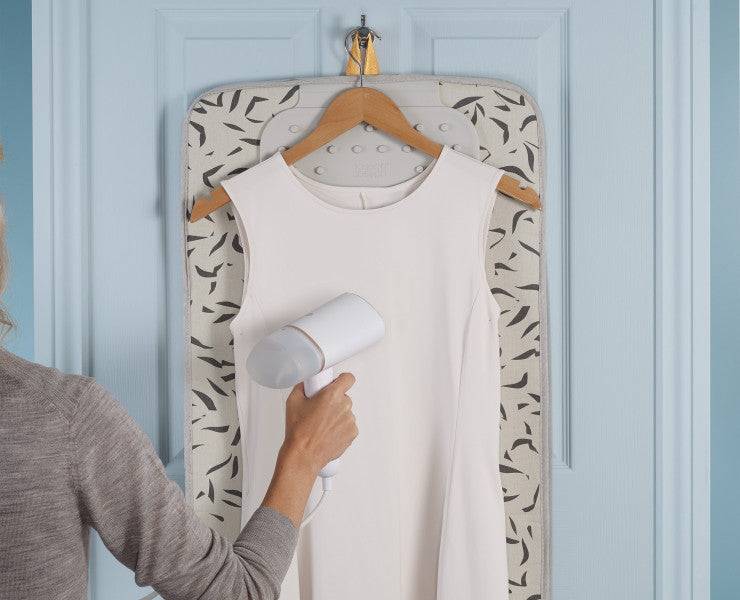 Joseph Joseph Swift Ironing Mat - Ecru Scatter