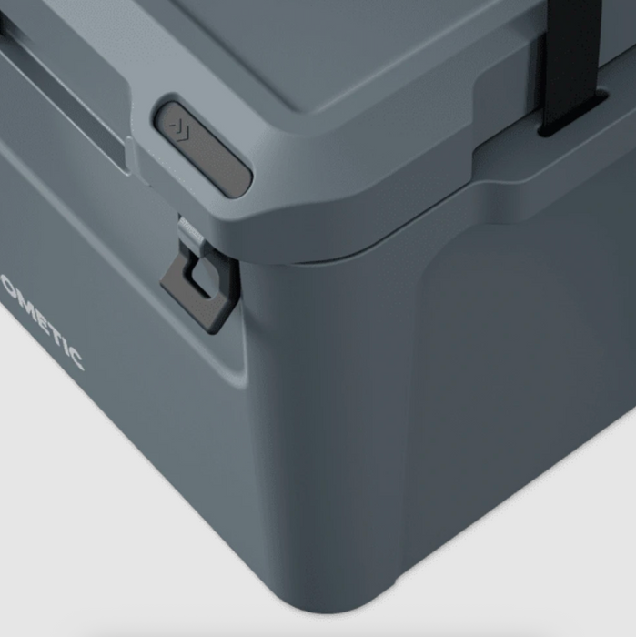 Dometic Cool-Ice CI-15 Rotomoulded Heavy-Duty Chilly Bin 15L Ocean Blue