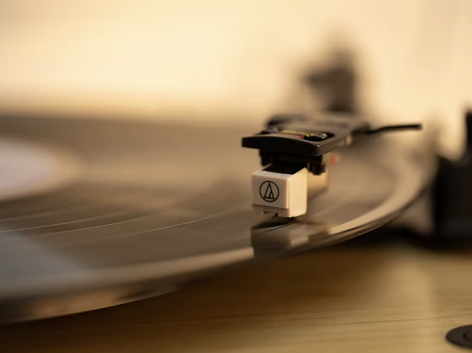 Marley Fully Automatic Belt Driven Turntable - Wood Revolution