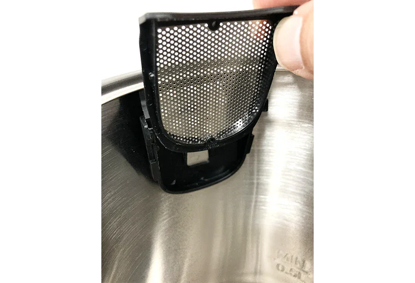 Morphy Richards Signature Soft Gold Jug Kettle - Matte Black - LX2001 - Homewares, Outdoor, Phone Accessories, Cases, Speakers, Headphones + More -