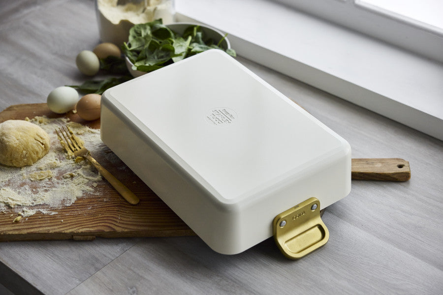 Stanley Tucci Ceramic Non-Stick Roasting Pan | Carrara White