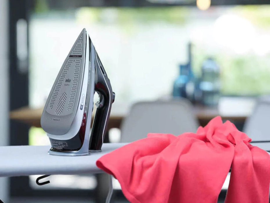 Braun TexStyle 5 Steam Iron SI5184BK - LX2001 - Homewares, Outdoor, Phone Accessories, Cases, Speakers, Headphones + More -