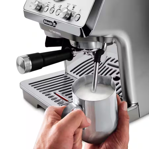 DeLonghi La Specialista Arte Evo Cold Brew Coffee Machine