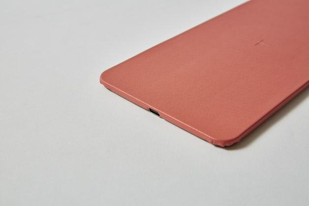 Pout Hands3 Split Detachable Charging Mouse Pad - Rose Beige POUT-02201RB 8809418160885 - LX2001 - Homewares, Outdoor, Phone Accessories, Cases, Speakers, Headphones + More -