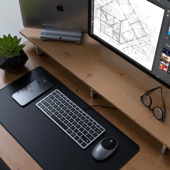 Satechi Slim W1 Wired Backlist Keyboard - Space Grey ST-UCSW1M 879961009069 - LX2001 - Homewares, Outdoor, Phone Accessories, Cases, Speakers, Headphones + More -