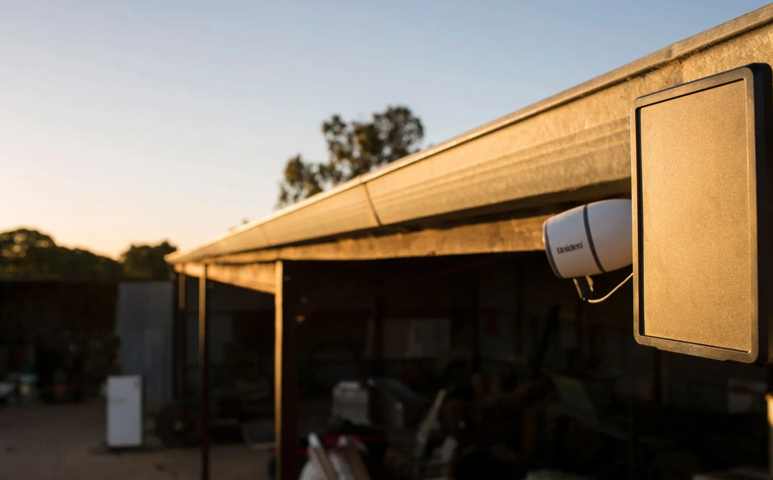 Uniden APPCAM SOLO 4G Smart Security Camera Kit inc Solar Panel - LX2001 - Homewares, Outdoor, Phone Accessories, Cases, Speakers, Headphones + More -